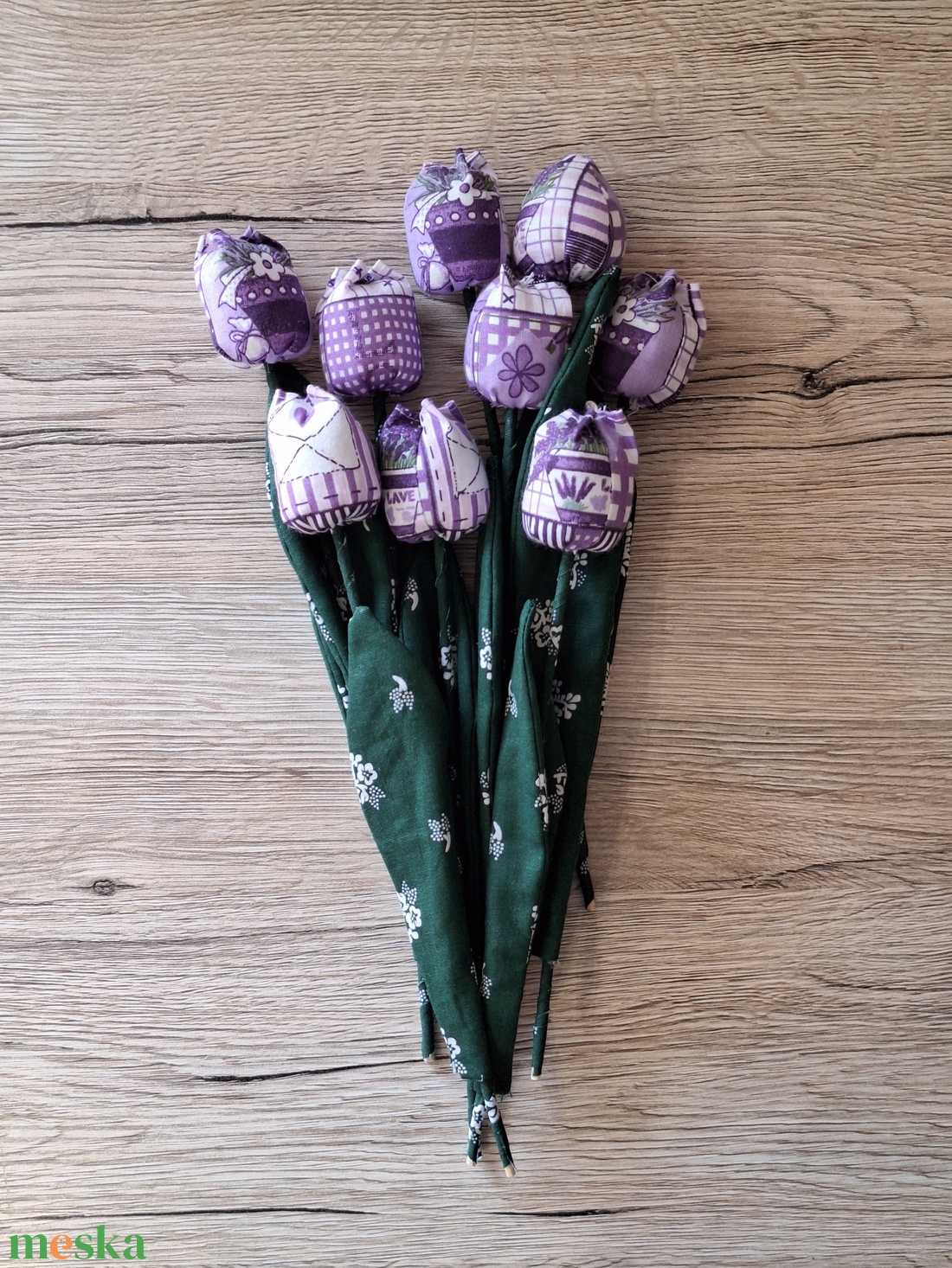 Lila mintás textil tulipán - otthon & életmód - dekoráció - dísztárgy - Meska.hu Lila mintás textil tulipán - otthon & életmód - dekoráció - dísztárgy - Meska.hu