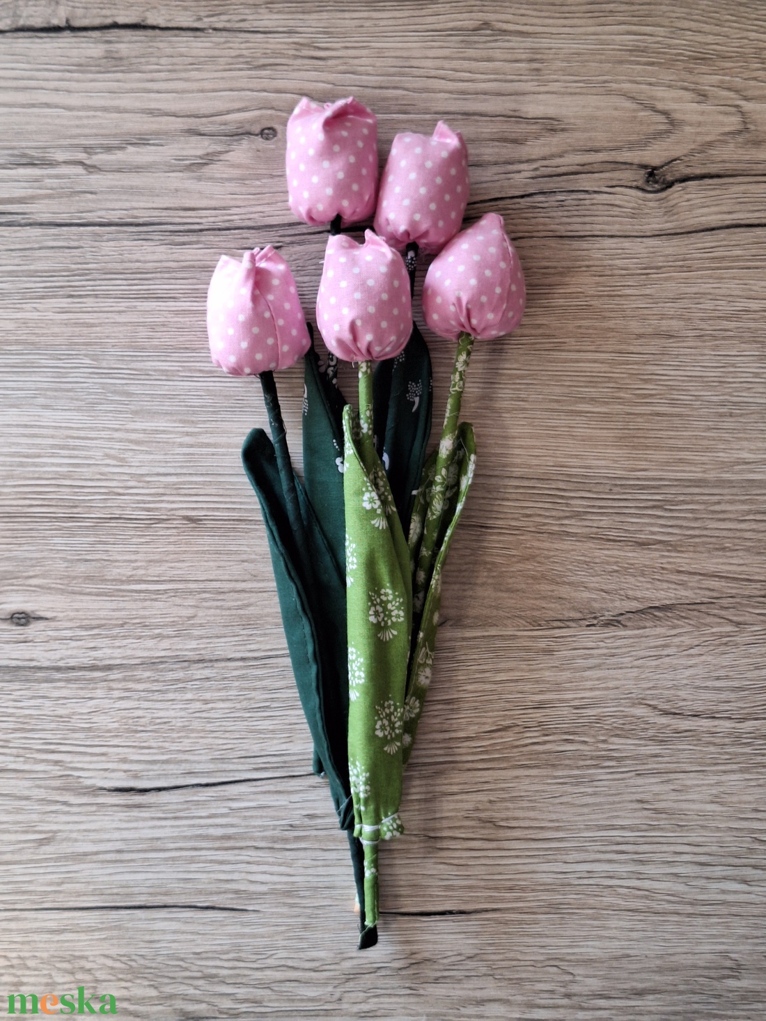 Rózsaszín pettyes textil tulipán - otthon & életmód - dekoráció - dísztárgy - Meska.hu Rózsaszín pettyes textil tulipán - otthon & életmód - dekoráció - dísztárgy - Meska.hu