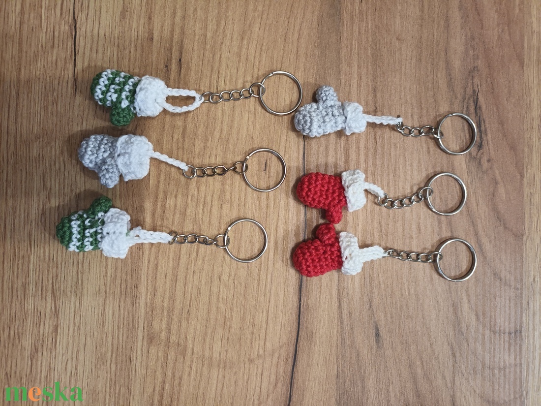 Horgolt mini kesztyűk - otthon & életmód - dekoráció - dísztárgy - Meska.hu