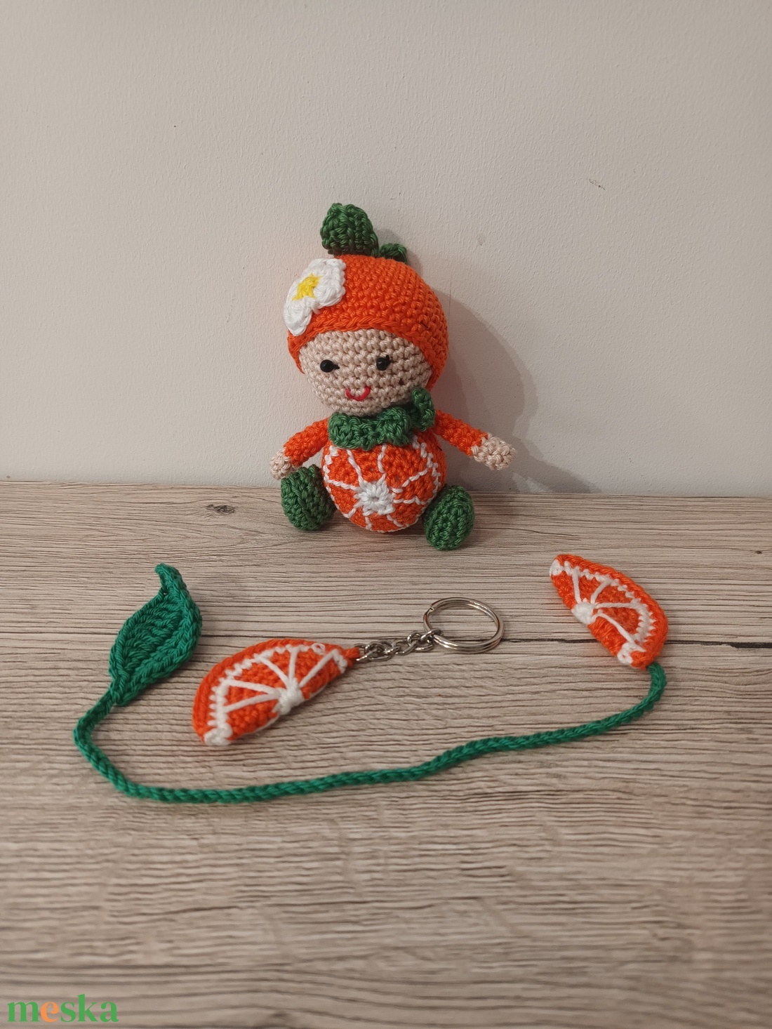 Amigurumi Nara, a horgolt narancs - játék & sport - plüssállat & játékfigura - más figura - Meska.hu