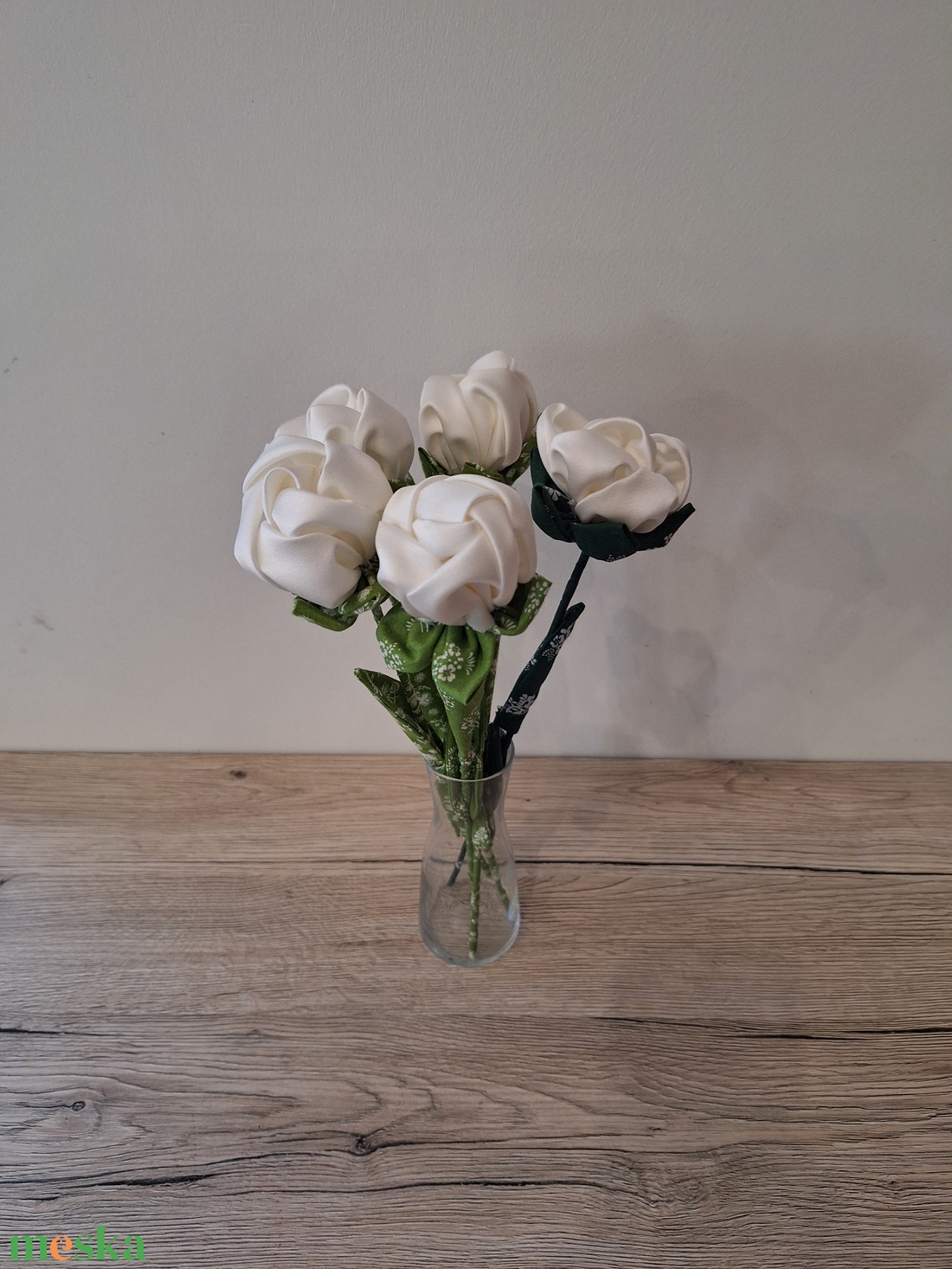 Fehér textil rózsák - otthon & életmód - dekoráció - dísztárgy - Meska.hu