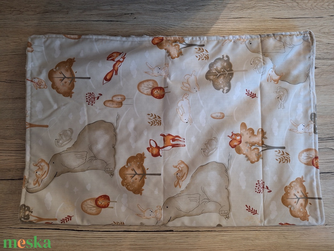 Kétoldalas babatakaró fehér-elefántos - baba - mama - baba ágynemű - babatakaró, gyerek pléd - Meska.hu