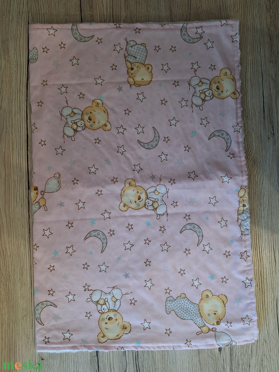 Kétoldalas babatakaró fehér-rózsaszín - baba - mama - baba ágynemű - babatakaró, gyerek pléd - Meska.hu