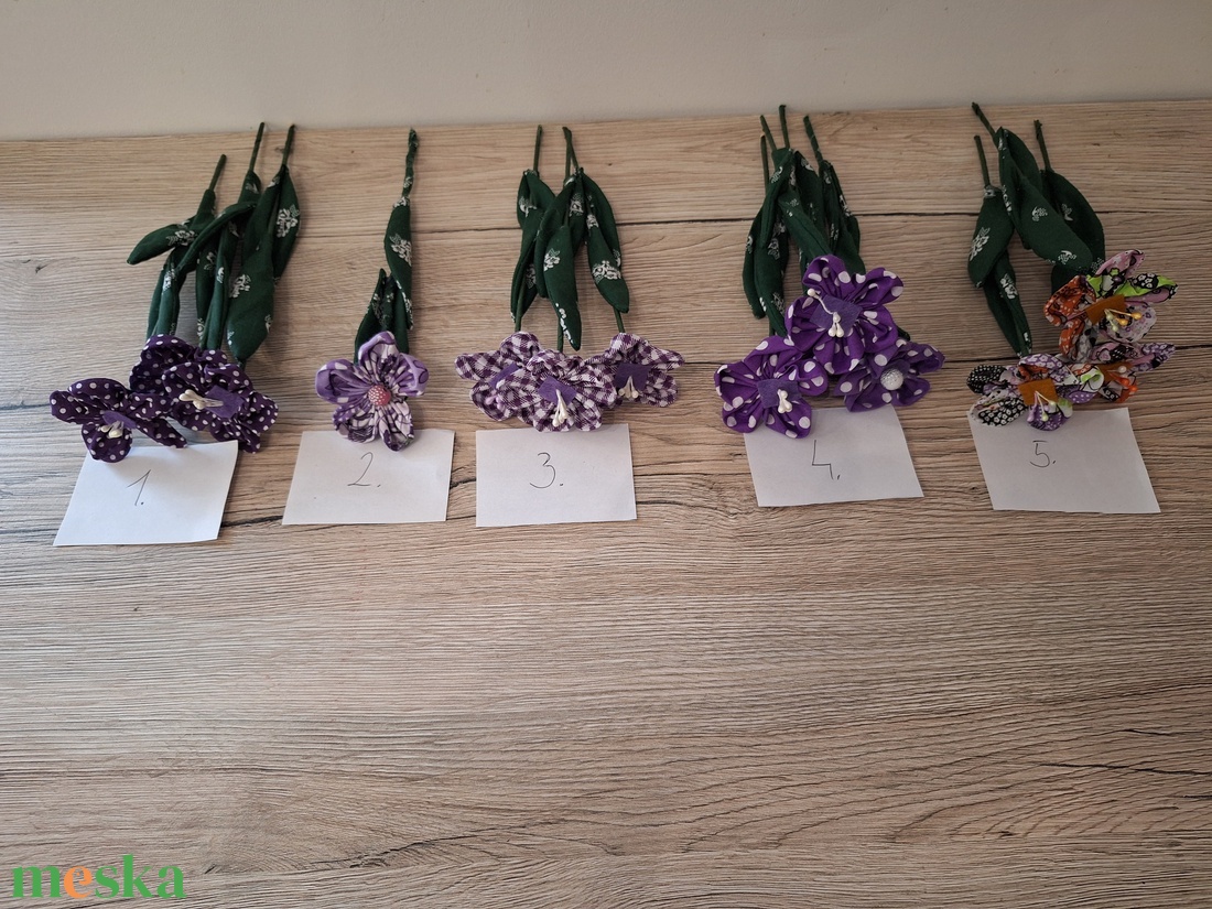 Lila árnyalatos nyári textil virágok - otthon & életmód - virágdekoráció - virágok - szálas virág - Meska.hu