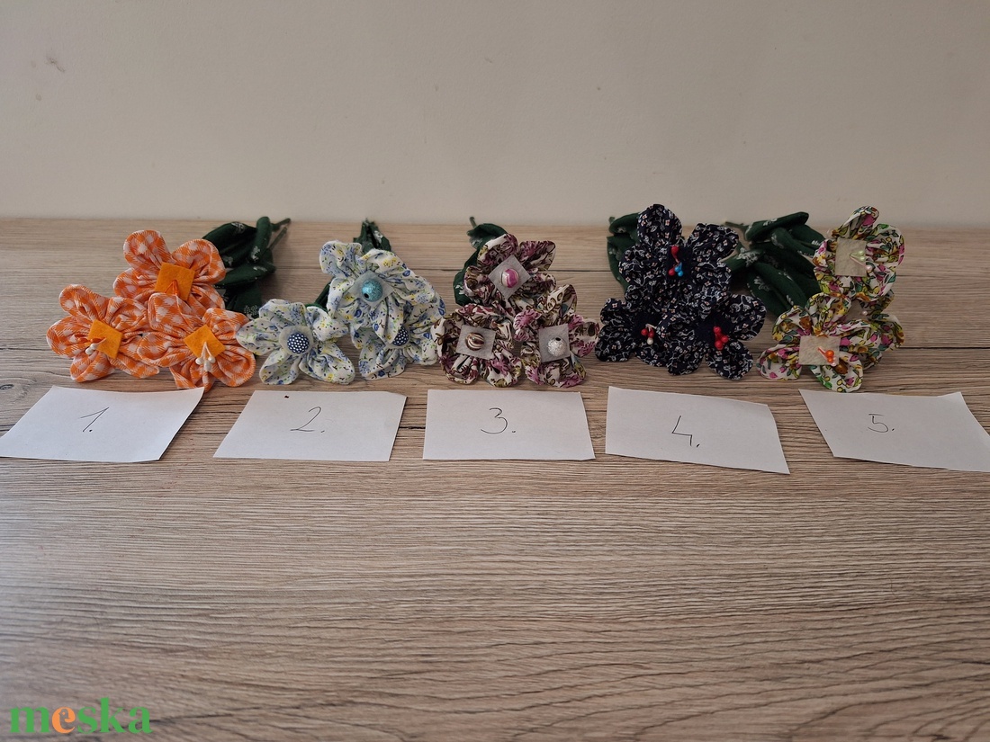 Nyári textil virágok  - otthon & életmód - virágdekoráció - virágok - szálas virág - Meska.hu