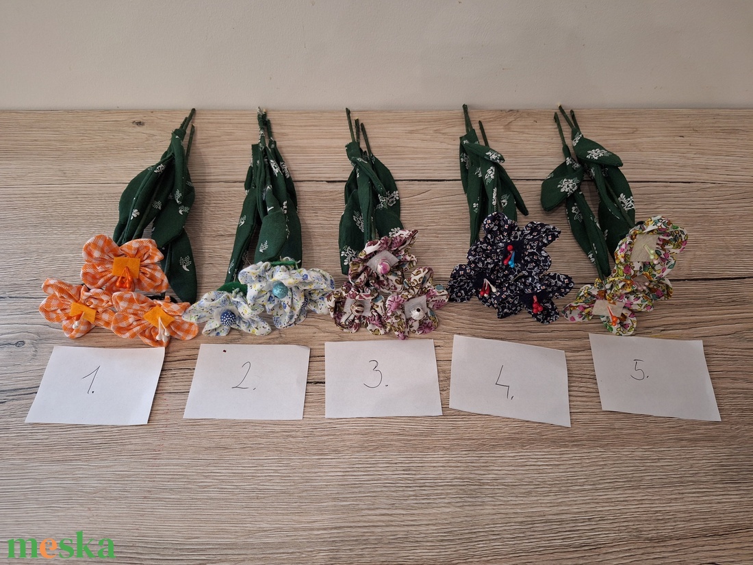 Nyári textil virágok  - otthon & életmód - virágdekoráció - virágok - szálas virág - Meska.hu