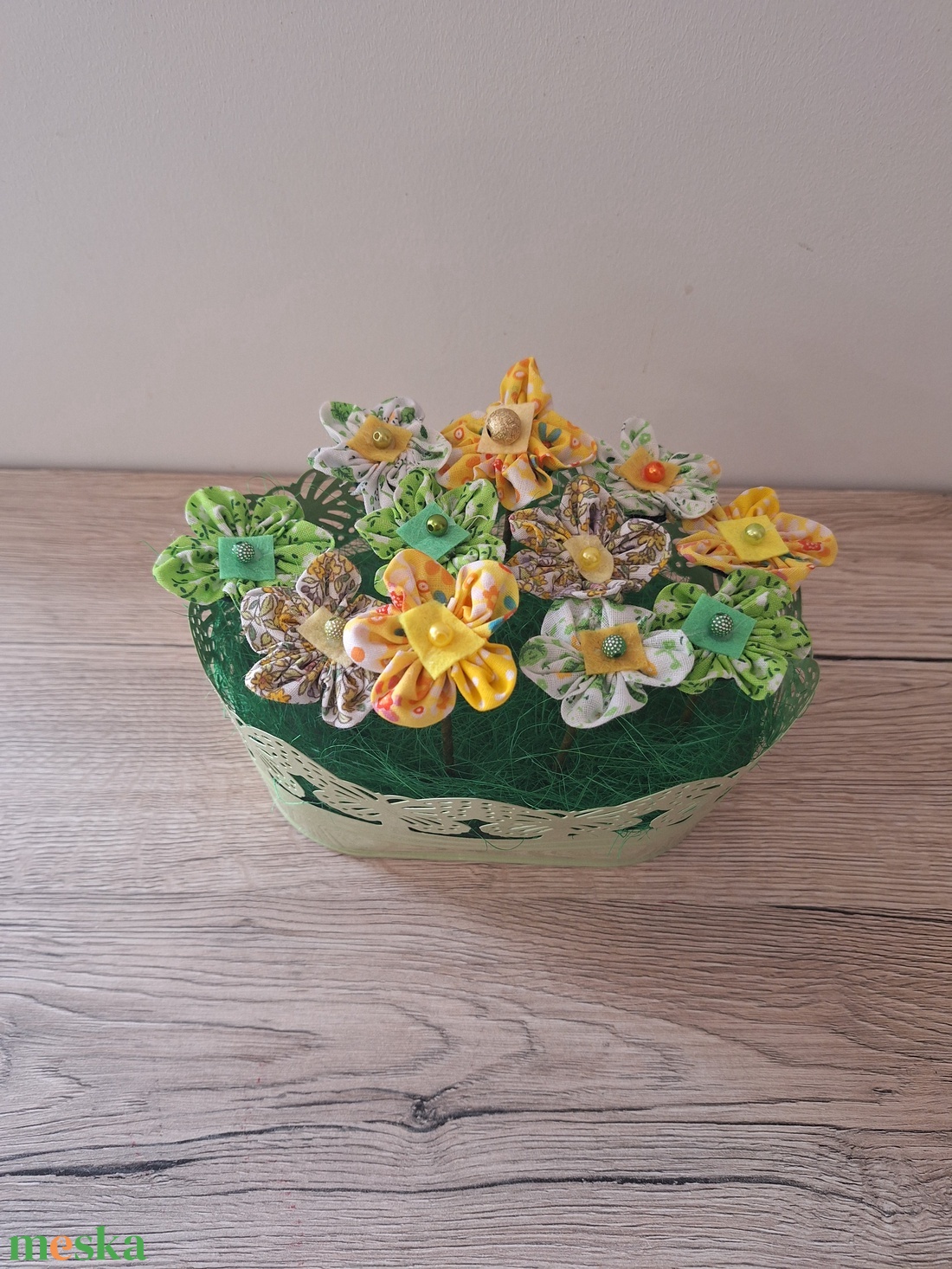 Textil virágok vödörben - otthon & életmód - dekoráció - asztal és polc dekoráció - dekorációs tál, tartó - Meska.hu
