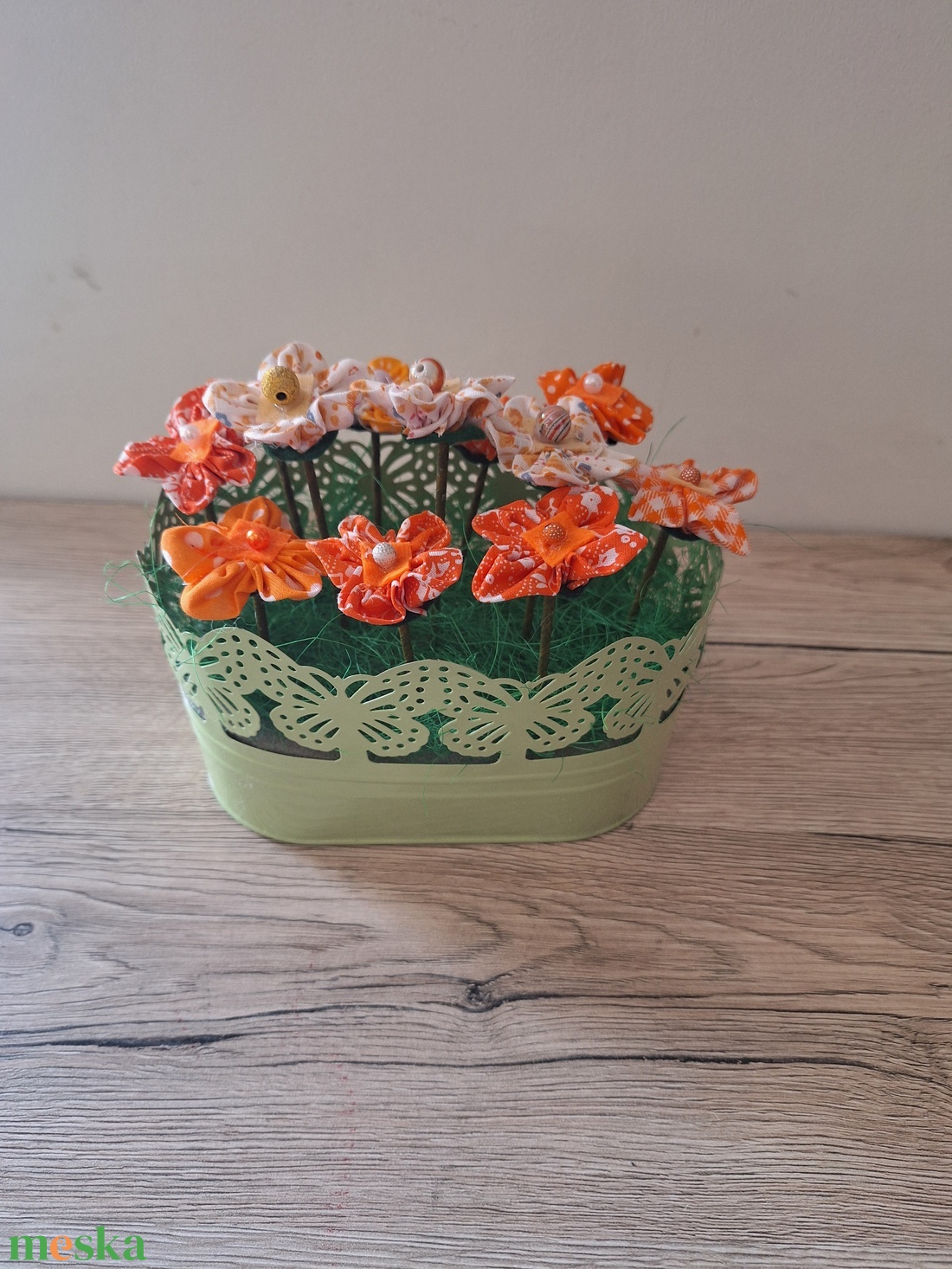 Textil virágok vödörben - otthon & életmód - dekoráció - asztal és polc dekoráció - dekorációs tál, tartó - Meska.hu