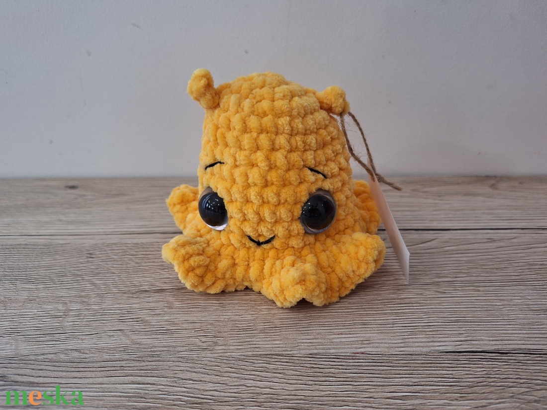 Amigurumi lapátfülű polip - játék & sport - plüssállat & játékfigura - polip, medúza - Meska.hu