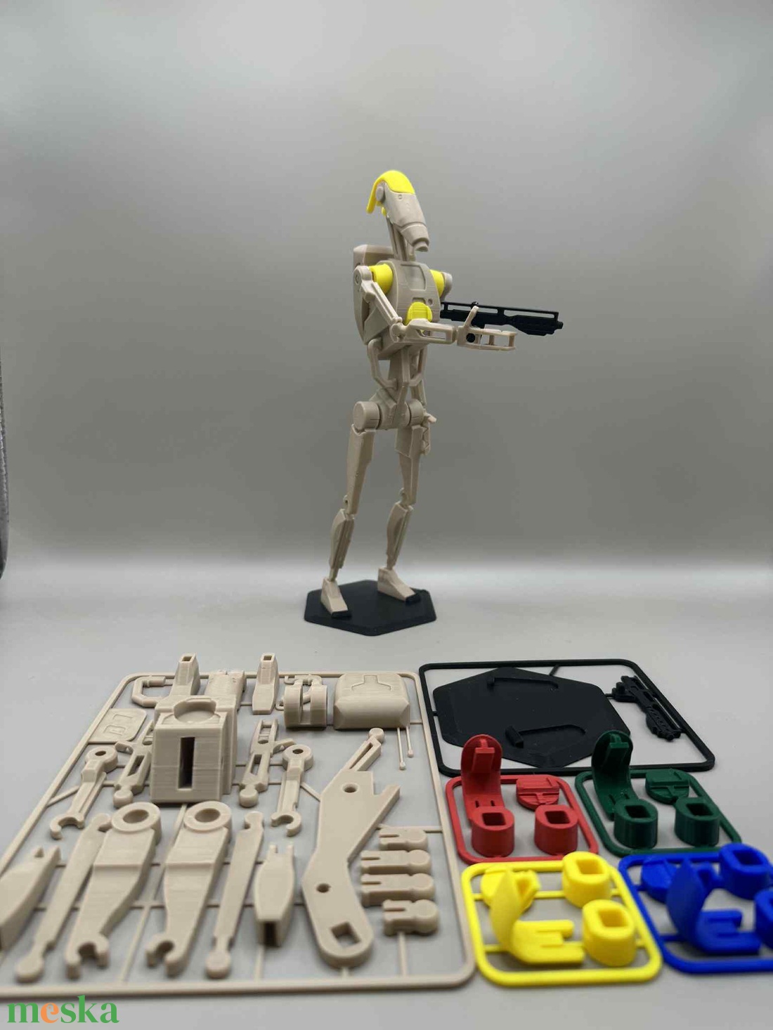 Rohamdroid modell - művészet - makett, modell - Meska.hu Rohamdroid modell - művészet - makett, modell - Meska.hu