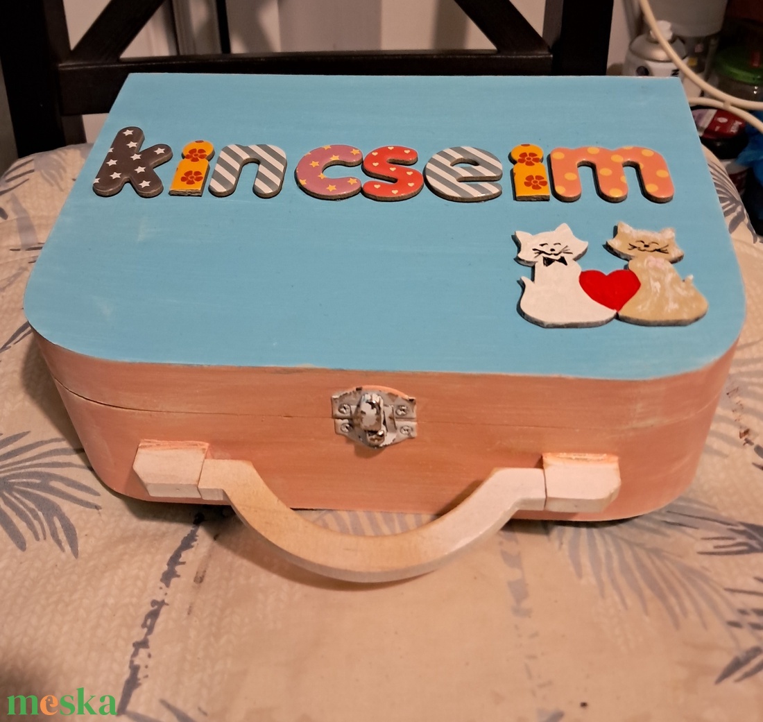 Kincseim kisbőrönd - otthon & életmód - dekoráció - asztal és polc dekoráció - díszdoboz - Meska.hu