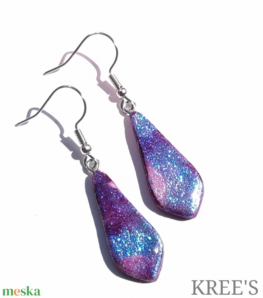 Lila üveghatású fülbevaló - ékszer - fülbevaló - lógó fülbevaló - Meska.hu
