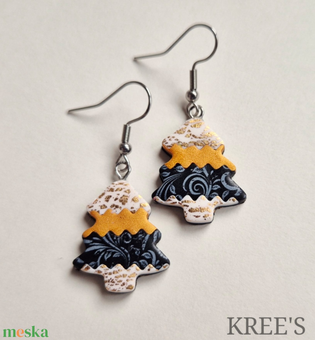 Karácsonyi csillogás -ékszergyurma fülbevaló - ékszer - fülbevaló - lógó fülbevaló - Meska.hu