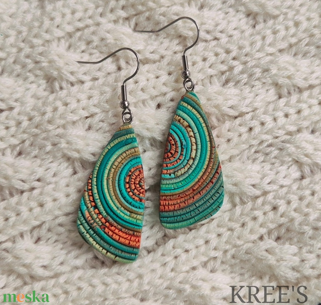 Türkiz-barna hullámok, ékszergyurma  fülbevaló  - ékszer - fülbevaló - lógó fülbevaló - Meska.hu