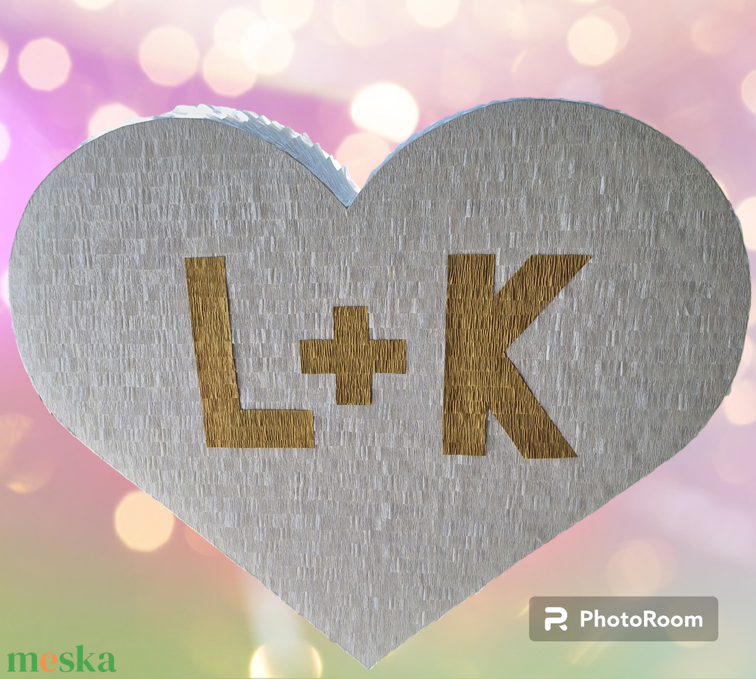 Esküvői szív pinyáta (pinata)az ifjú pár monogramjaival - esküvő - dekoráció - helyszíni dekor - Meska.hu Esküvői szív pinyáta (pinata)az ifjú pár monogramjaival - esküvő - dekoráció - helyszíni dekor - Meska.hu