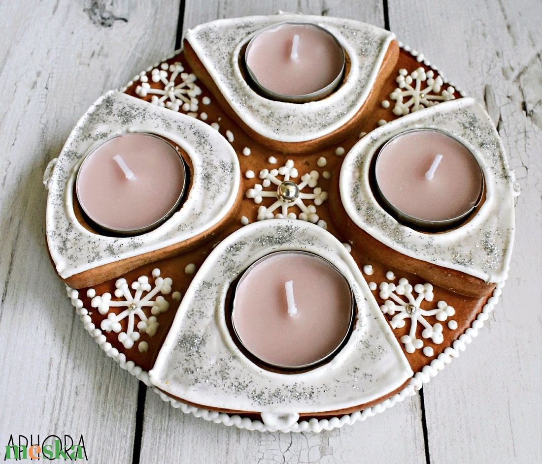 Mézeskalács adventi koszorú harangos ( fehér-rózsaszín) - karácsony - adventi díszek - adventi gyertyadíszek és koszorúdíszek - Meska.hu