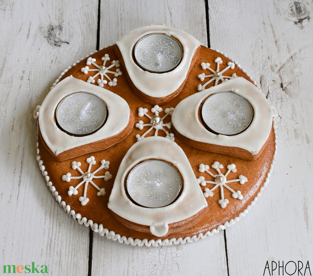 Mézeskalács adventi koszorú harangos ( natúr-ezüst) - karácsony - adventi díszek - adventi koszorú - Meska.hu