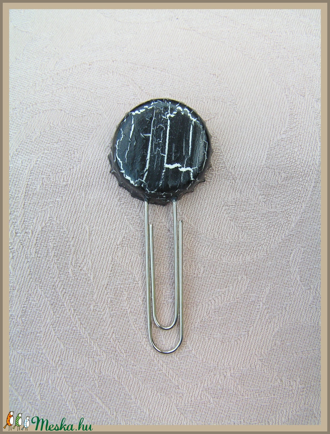 Monokróm rózsa söröskupak könyvjelző - könyv & zene - könyvjelző - Meska.hu