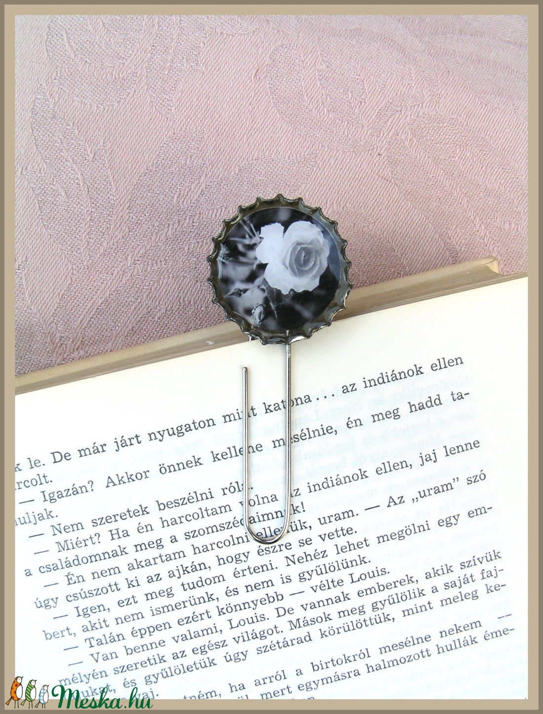 Monokróm rózsa söröskupak könyvjelző - könyv & zene - könyvjelző - Meska.hu