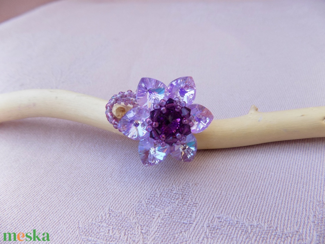 Lotus - Amethist swarovski gyűrű - ékszer - gyűrű - gyöngyös gyűrű - Meska.hu Lotus - Amethist swarovski gyűrű - ékszer - gyűrű - gyöngyös gyűrű - Meska.hu
