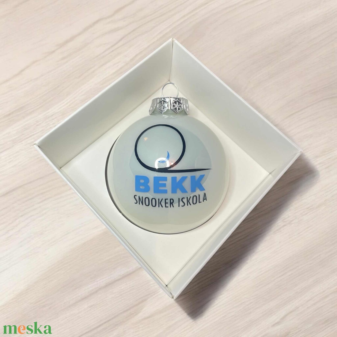 Egyedi céges ajándék, logózott 8 cm-es üveggömb. - karácsony - karácsonyi lakásdekoráció - karácsonyfadíszek - Meska.hu