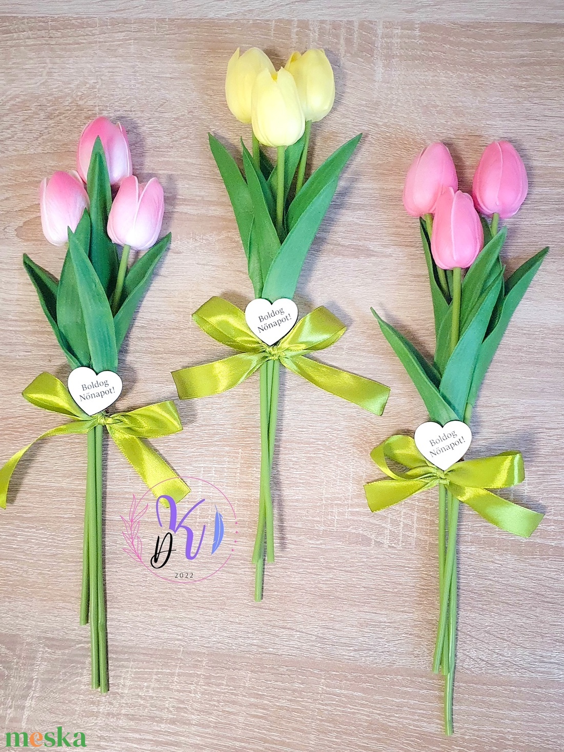 DEKOR TULIPÁN KÖTEG 8 SZÍNBEN TÁBLÁCSKÁVAL - otthon & életmód - dekoráció - virágdísz és tartó - virágbox, virágdoboz - Meska.hu