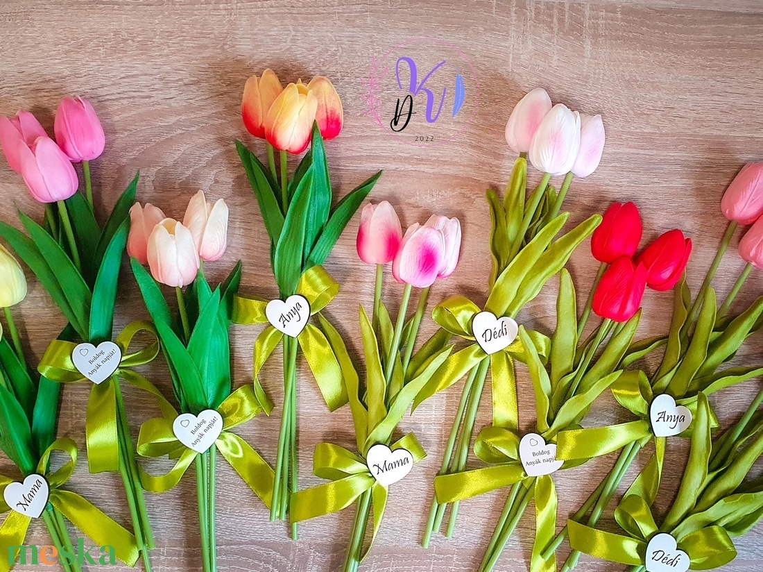 DEKOR TULIPÁN KÖTEG 11 SZÍNBEN ANYÁK NAPI TÁBLÁCSKÁVAL - otthon & életmód - dekoráció - virágdísz és tartó - csokor & virágdísz - Meska.hu DEKOR TULIPÁN KÖTEG 11 SZÍNBEN ANYÁK NAPI TÁBLÁCSKÁVAL - otthon & életmód - dekoráció - virágdísz és tartó - csokor & virágdísz - Meska.hu