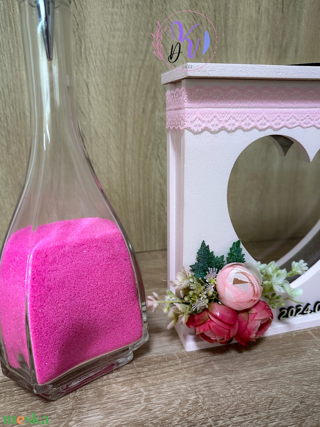 ESKÜVŐI HOMOKÖNTŐ SZETT VIRÁGOS MAGENTA-SZÜRKE CSIPKÉS - esküvő - emlék & ajándék - nászajándék - ceremónia szett - Meska.hu ESKÜVŐI HOMOKÖNTŐ SZETT VIRÁGOS MAGENTA-SZÜRKE CSIPKÉS - esküvő - emlék & ajándék - nászajándék - ceremónia szett - Meska.hu