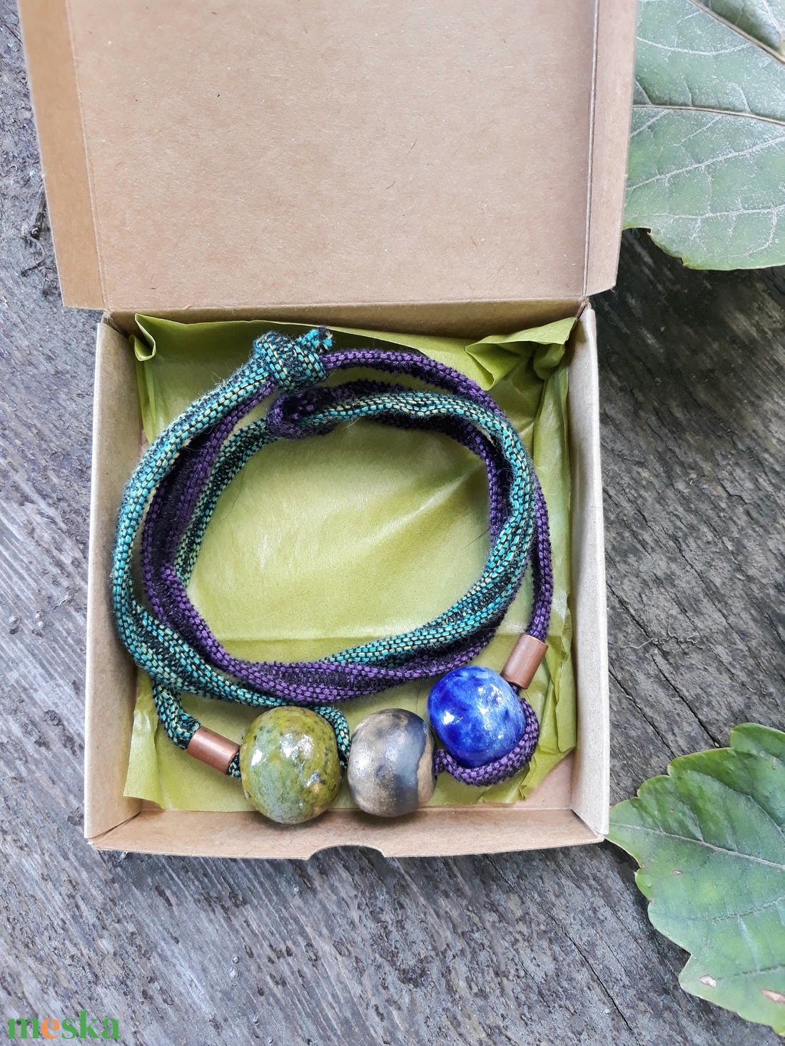 Lila- türkiz szövött pántos lánc - ékszer - nyaklánc - bogyós nyaklánc - Meska.hu Lila- türkiz szövött pántos lánc - ékszer - nyaklánc - bogyós nyaklánc - Meska.hu