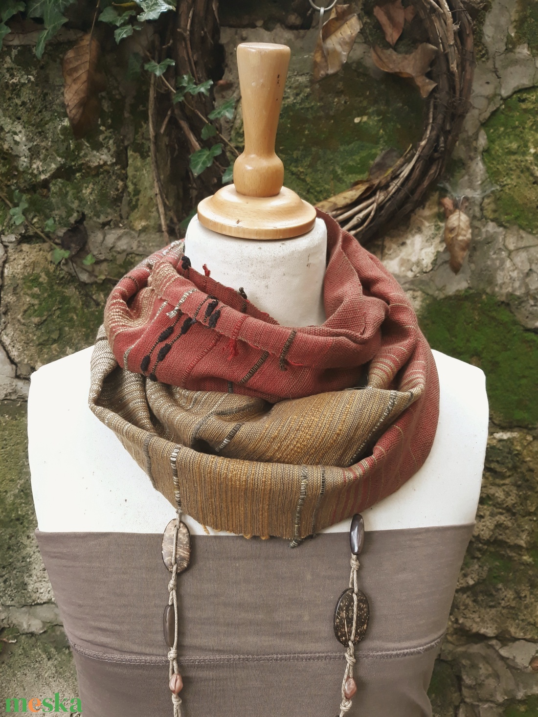 Karamell- rőtvörös körkendő - ruha & divat - sál, sapka, kendő - kendő - Meska.hu Karamell- rőtvörös körkendő - ruha & divat - sál, sapka, kendő - kendő - Meska.hu