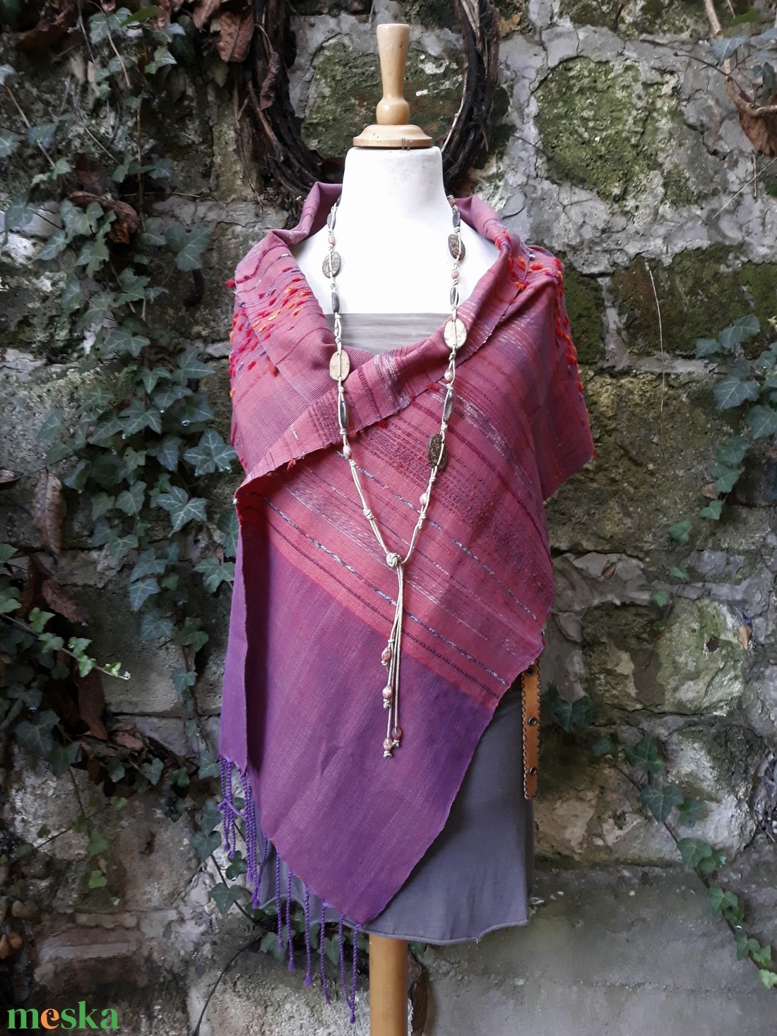 Mályvapiros őszilevél-kendő - ruha & divat - sál, sapka, kendő - kendő - Meska.hu Mályvapiros őszilevél-kendő - ruha & divat - sál, sapka, kendő - kendő - Meska.hu