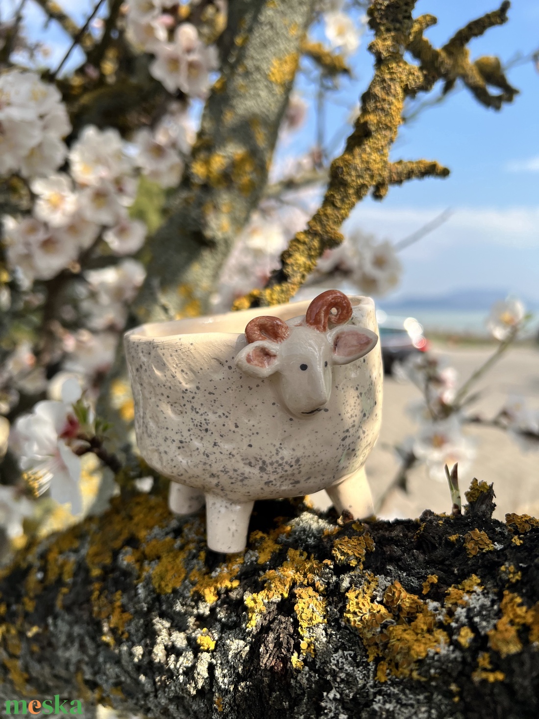 Kézműves kerámia Bárányka - otthon & életmód - virágdekoráció - virágtartó - váza - Meska.hu