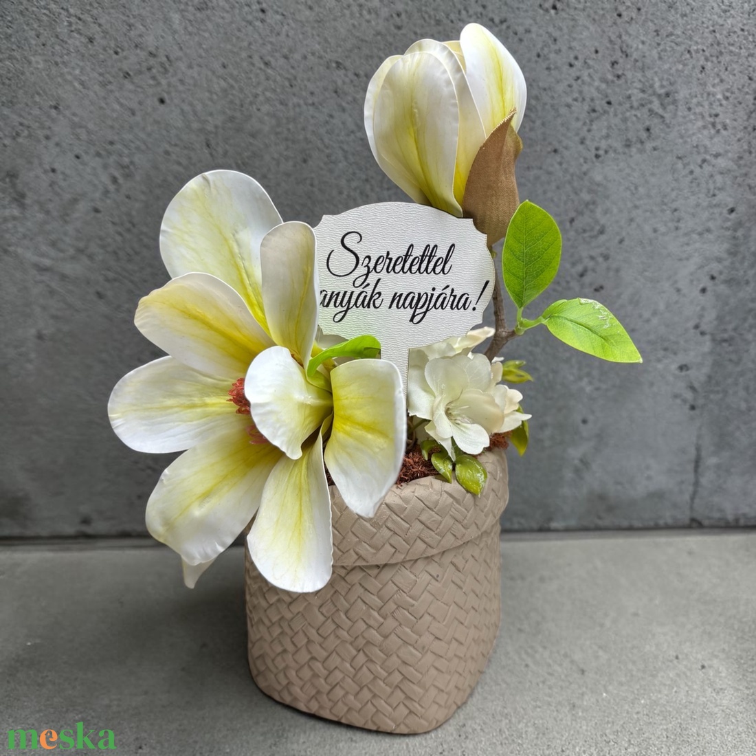 Magnólia dekoráció - otthon & életmód - dekoráció - asztal és polc dekoráció - asztaldísz - Meska.hu