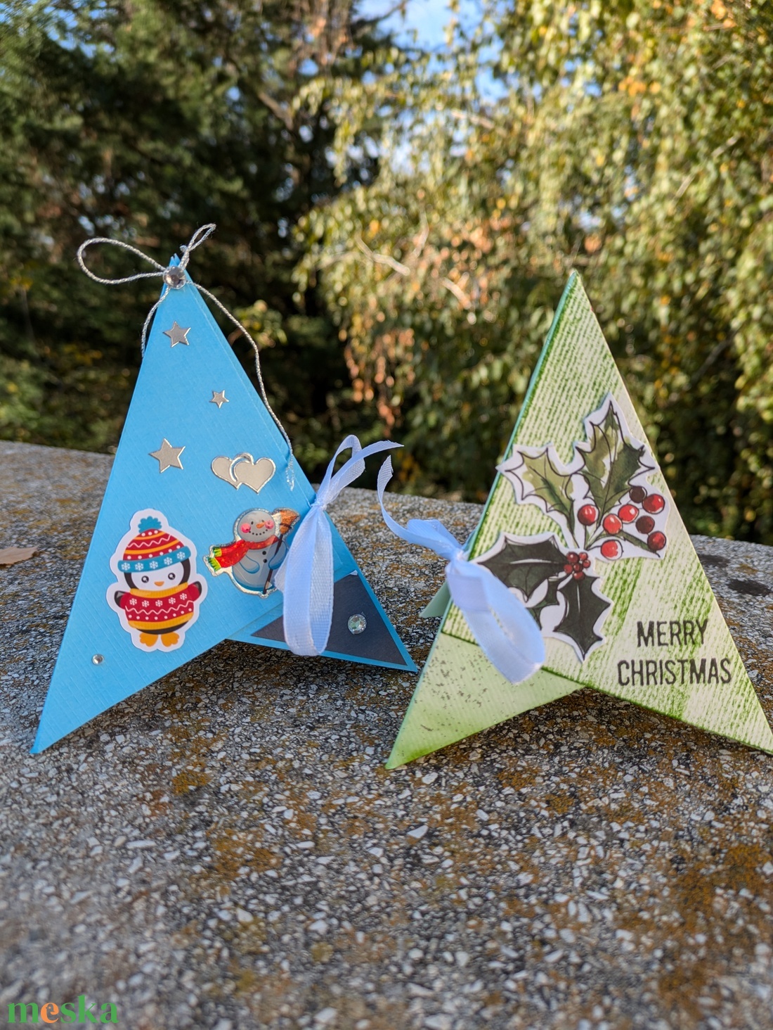 Kék és zöld 3D asztaldísz és képeslap - karácsony - karácsonyi ajándékozás - karácsonyi képeslap, üdvözlőlap, ajándékkísérő - Meska.hu