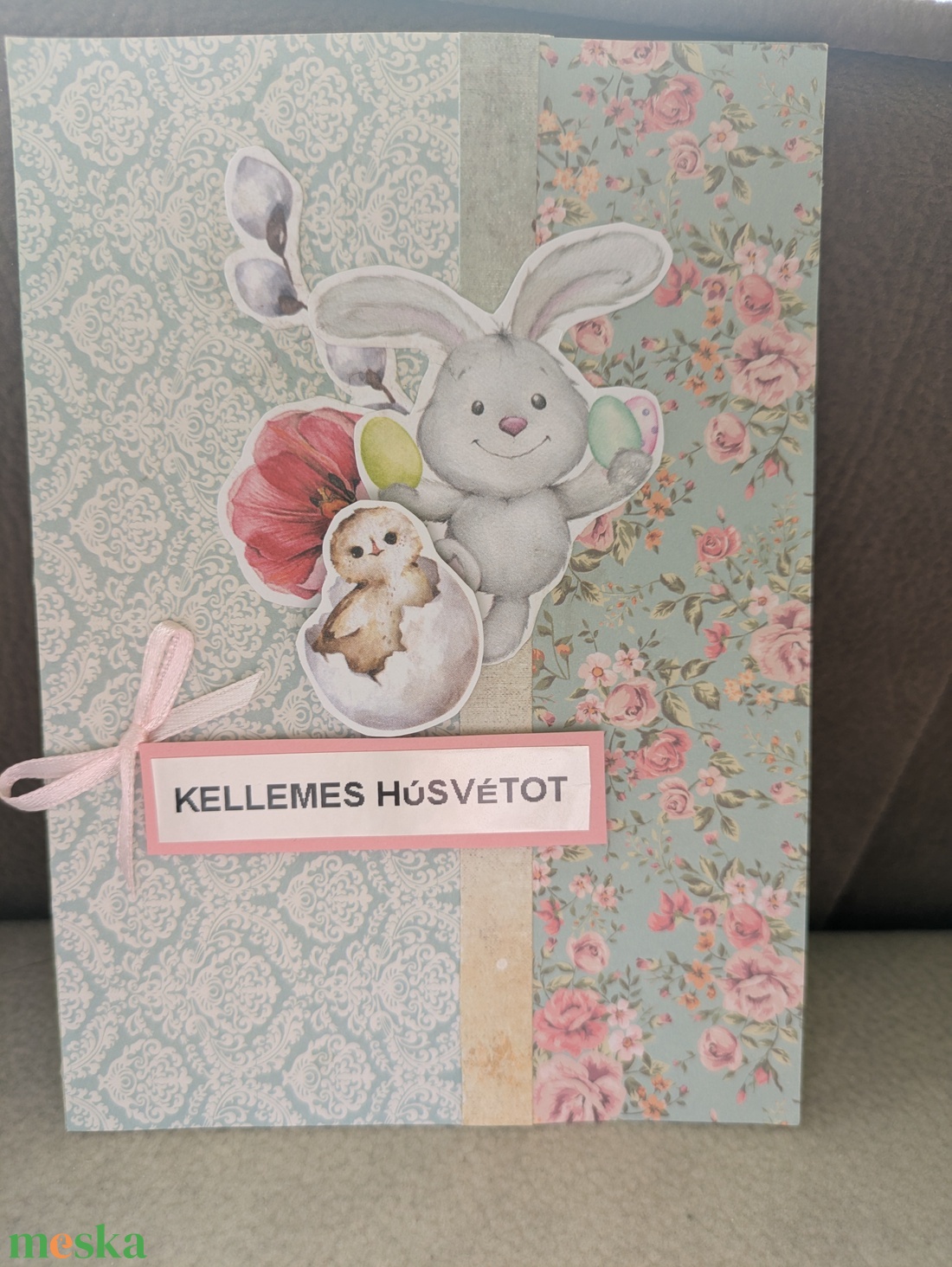 Tojásból kikelő csibe - képeslap 1 db - otthon & életmód - papír, írószer - ajándékozás kellékei - képeslap, üdvözlőlap - Meska.hu Tojásból kikelő csibe - képeslap 1 db - otthon & életmód - papír, írószer - ajándékozás kellékei - képeslap, üdvözlőlap - Meska.hu