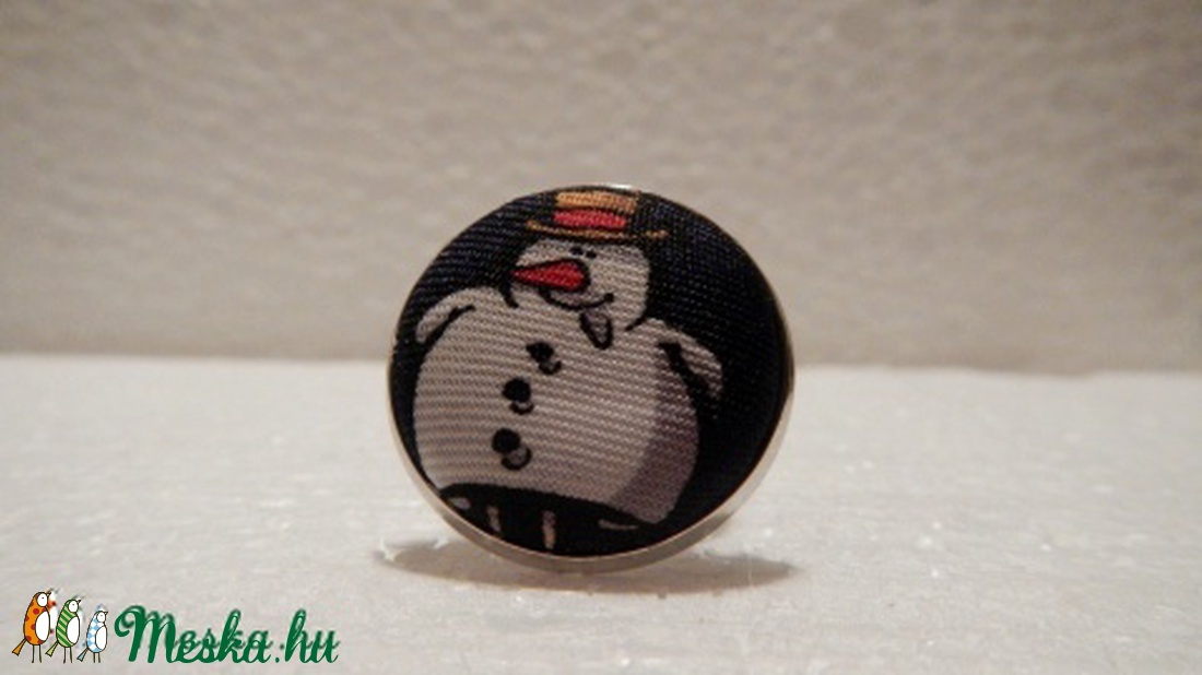 Hóember gyűrű nyakkendőből  -  - Meska.hu