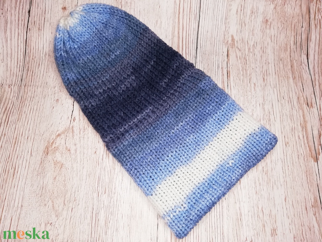 Hosszú kék kötött sapka - ruha & divat - sál, sapka, kendő - sapka - Meska.hu