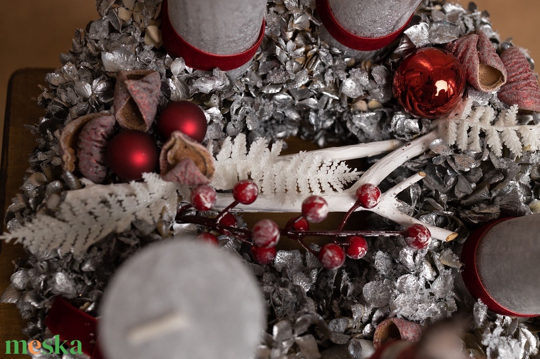 Síelős szarvas hortenziás adventi - karácsony - adventi díszek - adventi koszorú - Meska.hu