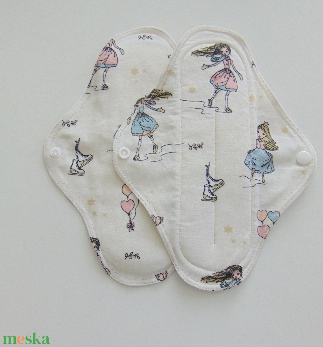 24 cm-es mosható női betét- korcsolyázó hercegnők /intimbetét, mosható textil betét, környezetbarát termék - szépségápolás - intim higiénia - intimbetét - Meska.hu 24 cm-es mosható női betét- korcsolyázó hercegnők /intimbetét, mosható textil betét, környezetbarát termék - szépségápolás - intim higiénia - intimbetét - Meska.hu