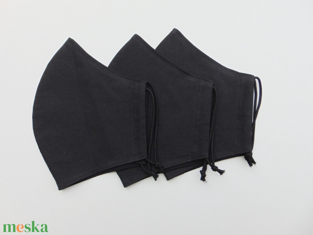 (3 db/cs) Fekete szájmaszk (18 cm magas) fülre akasztós / textil szájmaszk, többször használható szájmaszk - férfi & uniszex - férfi & uniszex - Meska.hu (3 db/cs) Fekete szájmaszk (18 cm magas) fülre akasztós / textil szájmaszk, többször használható szájmaszk - férfi & uniszex - férfi & uniszex - Meska.hu
