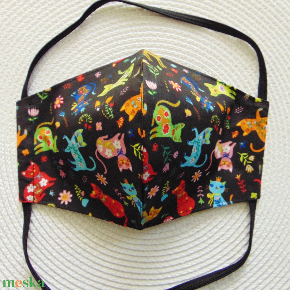 Fekete-virágos cica mintás szájmaszk (18 cm magas) / textil szájmaszk, többször használható szájmaszk - női - női - Meska.hu Fekete-virágos cica mintás szájmaszk (18 cm magas) / textil szájmaszk, többször használható szájmaszk - női - női - Meska.hu