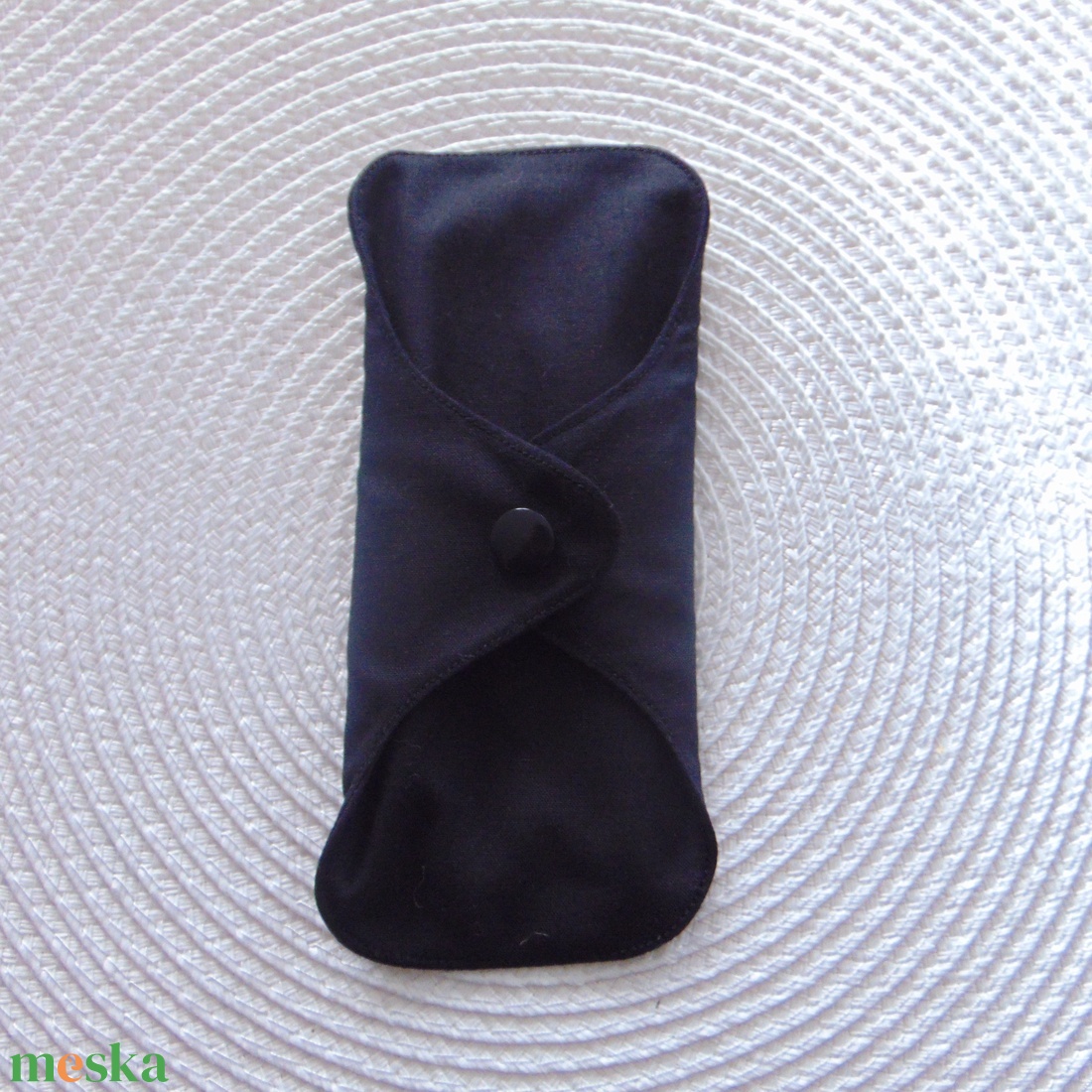 16 cm-es MINI betét- fekete - szépségápolás - intim higiénia - intimbetét - Meska.hu 16 cm-es MINI betét- fekete - szépségápolás - intim higiénia - intimbetét - Meska.hu