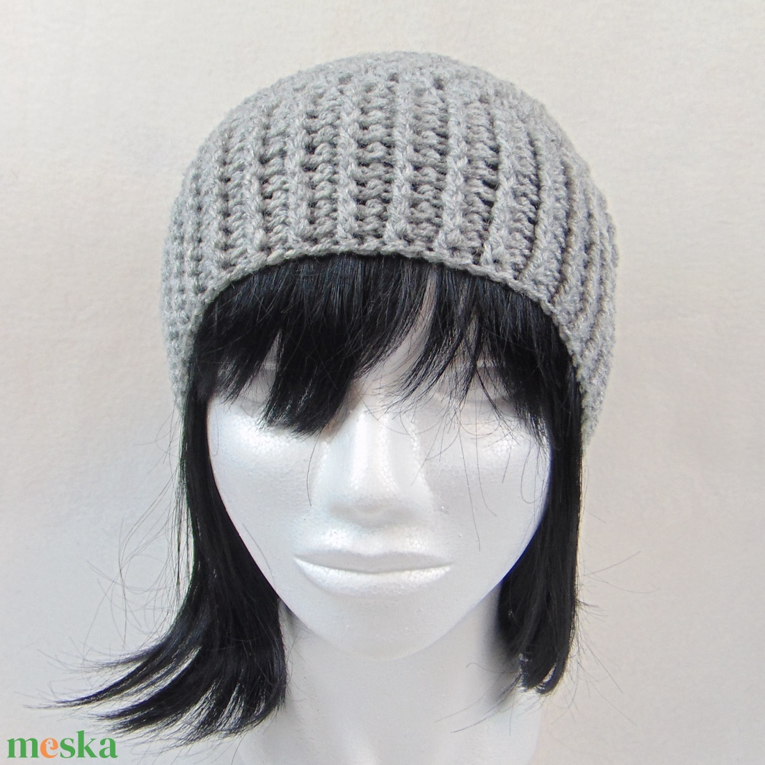 Szürke slouchy fazonú női sapka / horgolt sapka - ruha & divat - sál, sapka, kendő - sapka - Meska.hu Szürke slouchy fazonú női sapka / horgolt sapka - ruha & divat - sál, sapka, kendő - sapka - Meska.hu