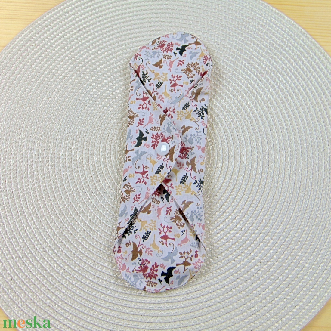 24 cm-es mosható betét / apró madár mintás - szépségápolás - intim higiénia - intimbetét - Meska.hu 24 cm-es mosható betét / apró madár mintás - szépségápolás - intim higiénia - intimbetét - Meska.hu