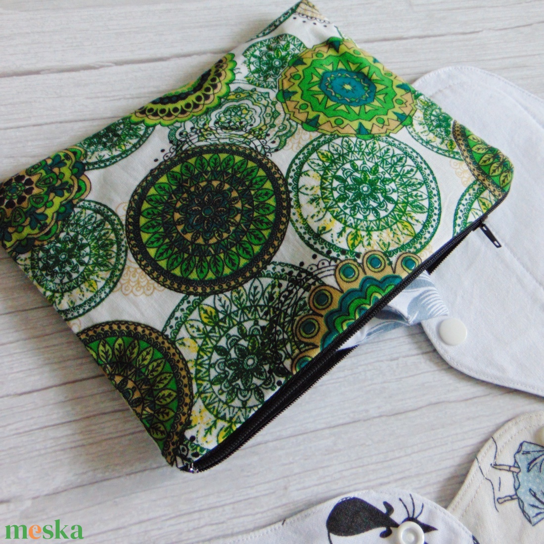 Betét tartó tasak / zöld mandala mintás - szépségápolás - intim higiénia - egészségügyi tartó - Meska.hu Betét tartó tasak / zöld mandala mintás - szépségápolás - intim higiénia - egészségügyi tartó - Meska.hu
