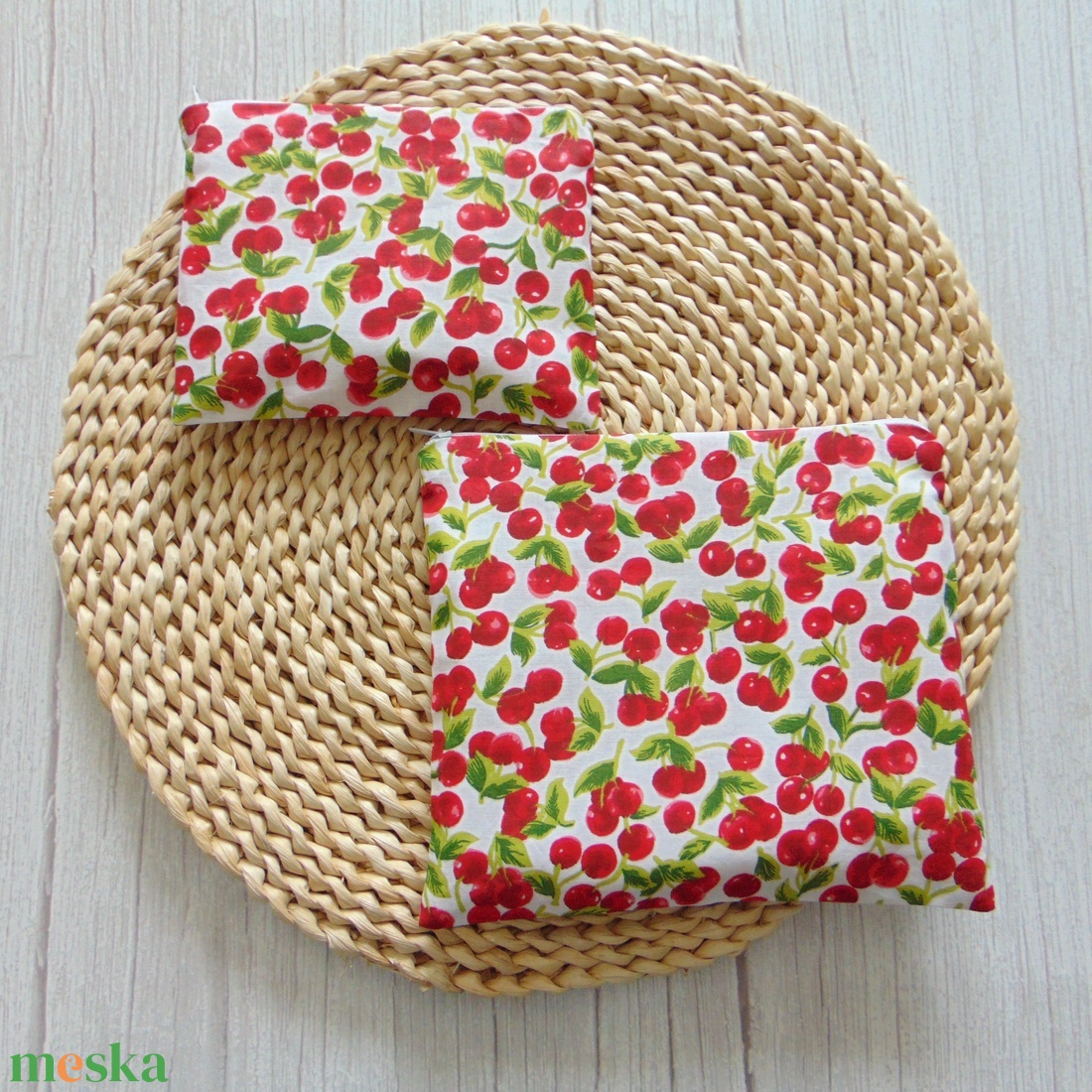 Újratasak szett (2 db/ cs) -  cseresznye mintás - táska & tok - uzsonna- & ebéd tartó - szendvics csomagoló - Meska.hu