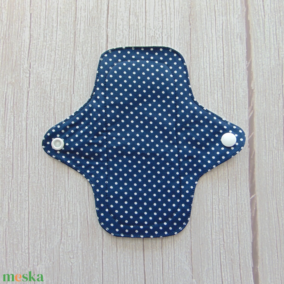 16 cm-es MINI betét- sötétkék - fehér pöttyös - szépségápolás - intim higiénia - intimbetét - Meska.hu 16 cm-es MINI betét- sötétkék - fehér pöttyös - szépségápolás - intim higiénia - intimbetét - Meska.hu