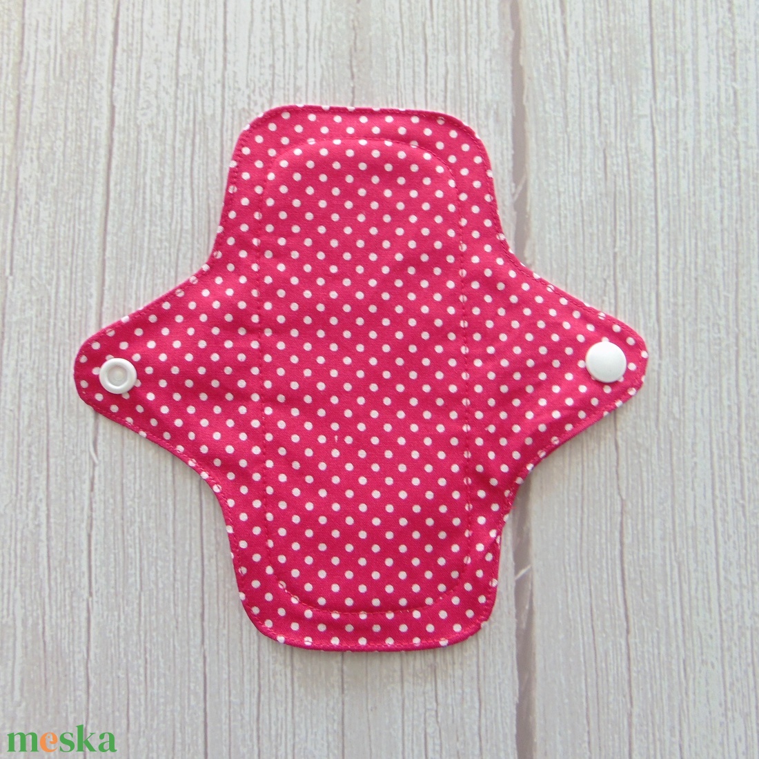 16 cm-es MINI betét / sötét rózsaszín - fehér pöttyös - szépségápolás - intim higiénia - intimbetét - Meska.hu 16 cm-es MINI betét / sötét rózsaszín - fehér pöttyös - szépségápolás - intim higiénia - intimbetét - Meska.hu