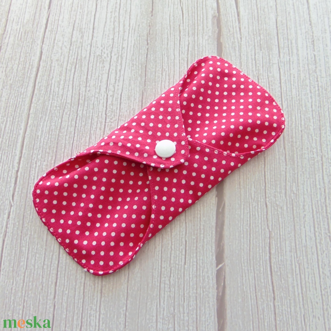 16 cm-es MINI betét / sötét rózsaszín - fehér pöttyös - szépségápolás - intim higiénia - intimbetét - Meska.hu 16 cm-es MINI betét / sötét rózsaszín - fehér pöttyös - szépségápolás - intim higiénia - intimbetét - Meska.hu