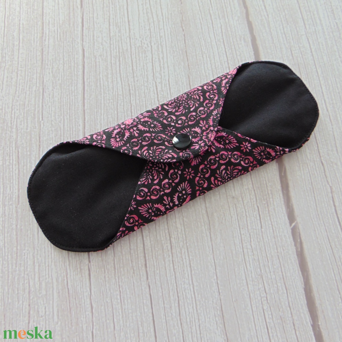 20 cm-es mosható betét / fekete- rózsaszín - szépségápolás - intim higiénia - intimbetét - Meska.hu 20 cm-es mosható betét / fekete- rózsaszín - szépségápolás - intim higiénia - intimbetét - Meska.hu